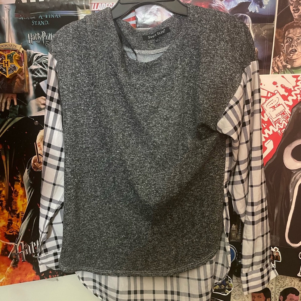 Sweet Rain Gray and Black Plaid Long Sleeve Top